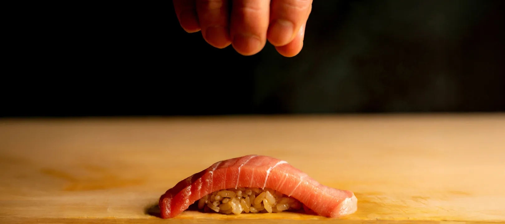 すし酒場 すさび湯 歌舞伎町店 メインビジュアル