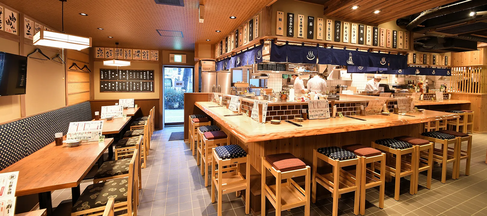 すし酒場 すさび湯 梅田東通り店 メインビジュアル