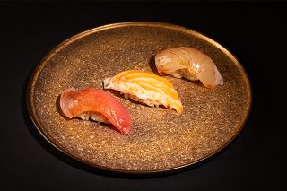 極みトロ三昧(まぐろ・漬けまぐろ・まぐろにんにく)の画像