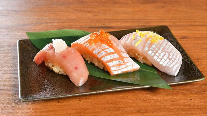 贅沢な盛り合わせも多数ご用意の画像