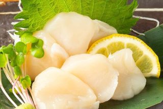 帆立造り/牛刺し/かんぱち造り 各の画像