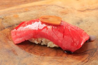 まぐろにんにくの画像